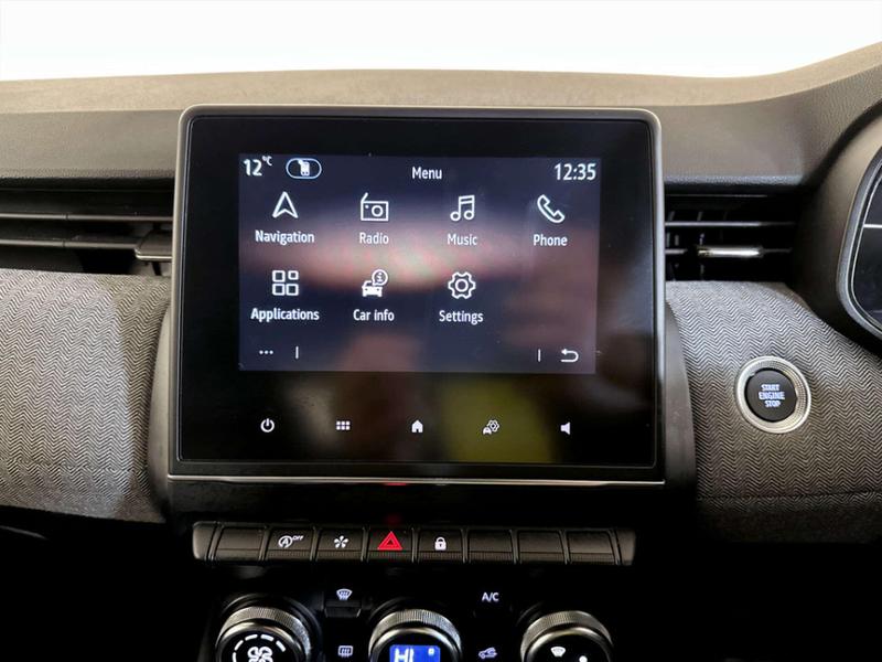 Used Renault Clio 2024 for sale - 76825910: Photo 24