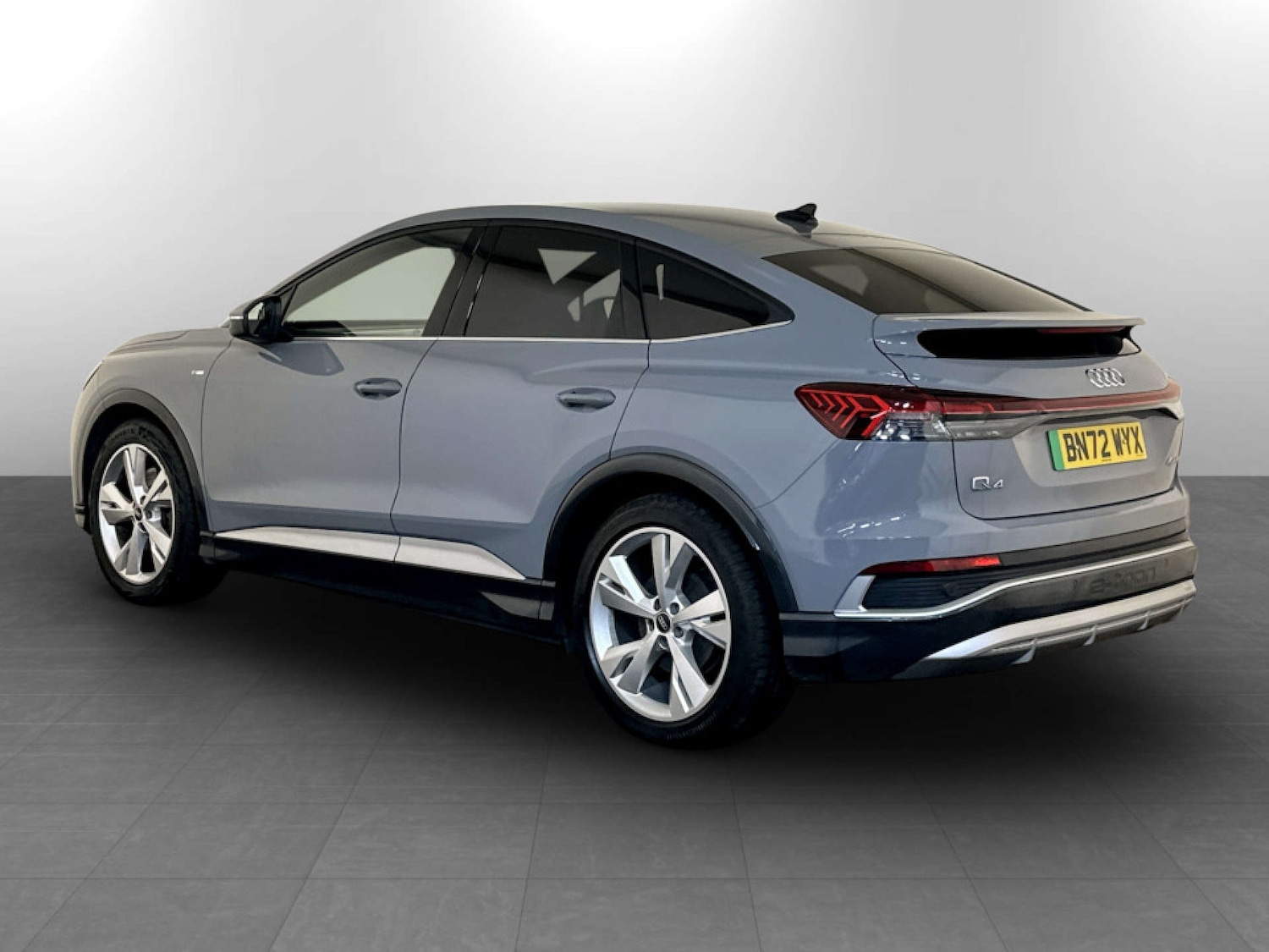 Used Audi Q4 e-tron 2022 for sale - 77185563: Photo 8