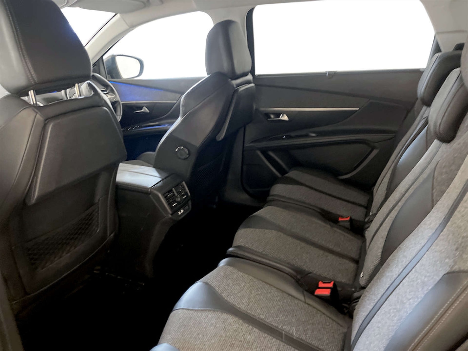 Used Peugeot 5008 2018 for sale - 77431931: Photo 14