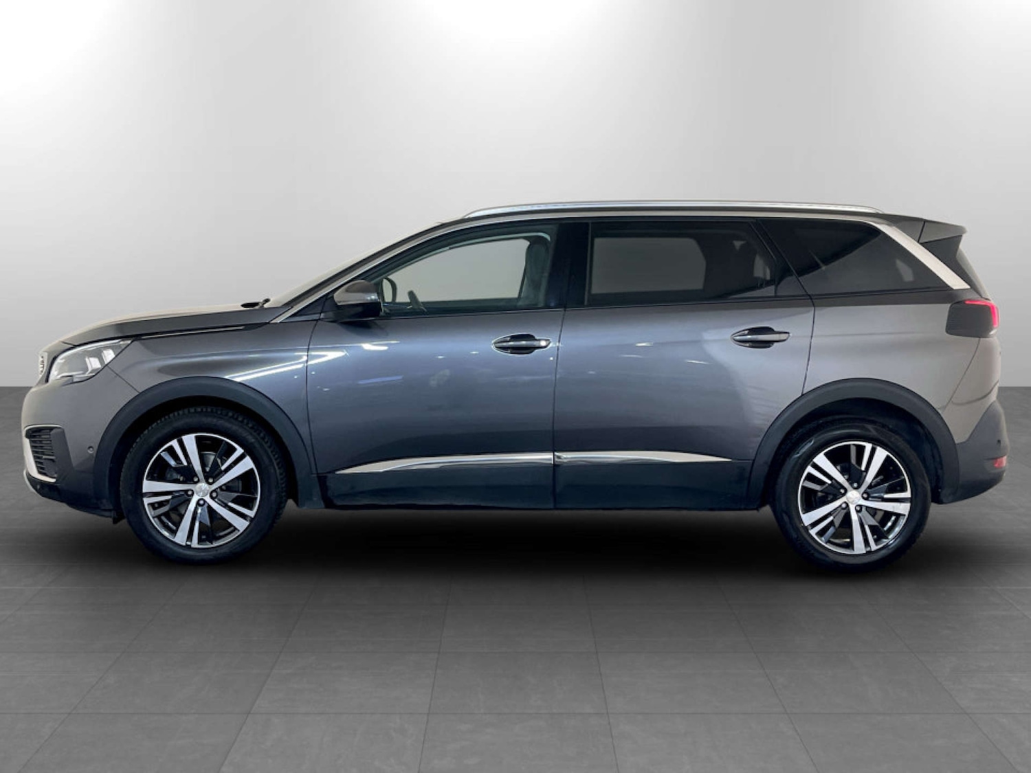 Used Peugeot 5008 2018 for sale - 77431931: Photo 7