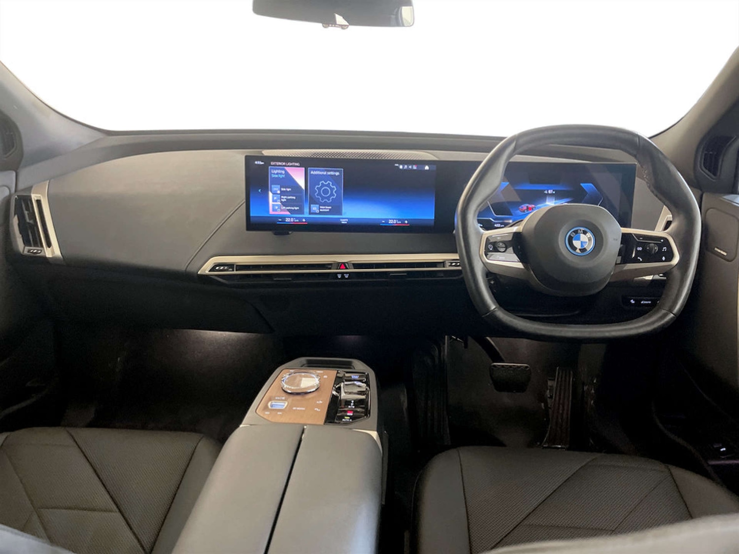 Used BMW iX 2022 for sale - 77185533: Photo 3