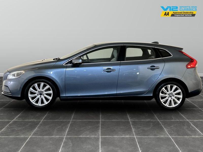 Used Volvo V40 2012 for sale - 76603456: Photo 7