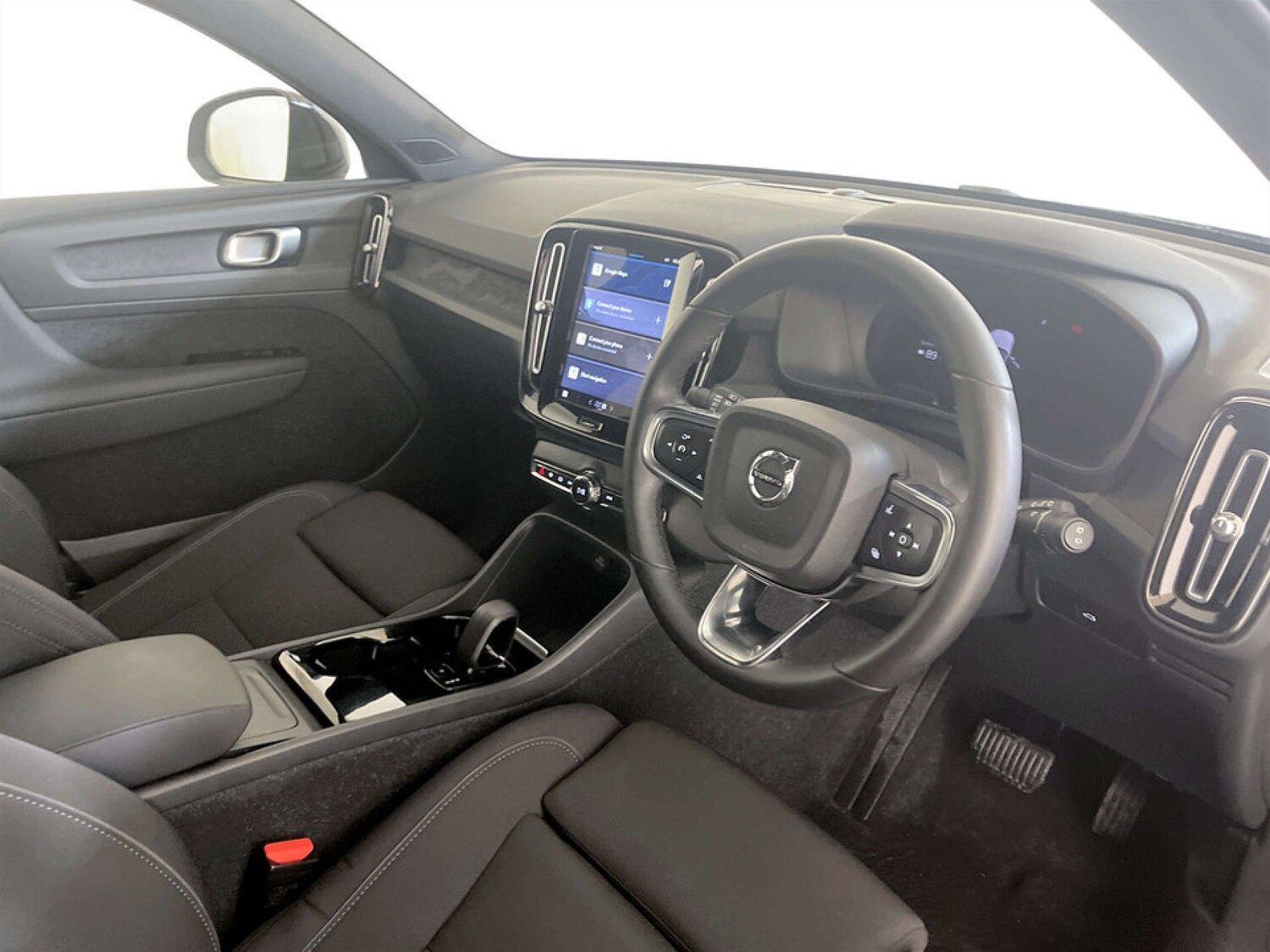 Used Volvo XC40 2022 for sale - 77452466: Photo 15