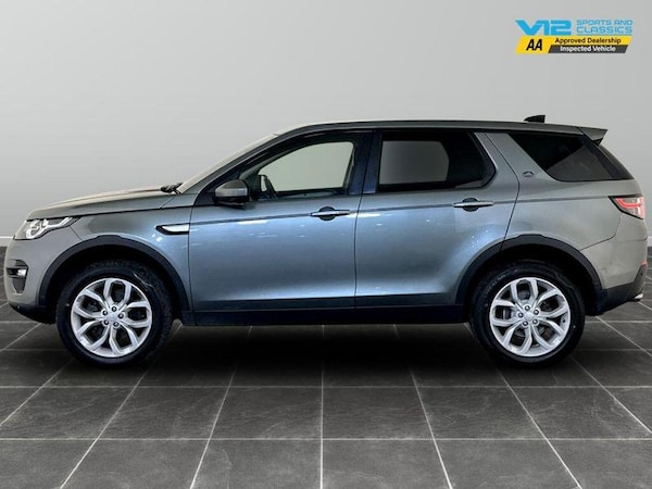 Used Land Rover Discovery Sport 2017 for sale - 76261125: Photo 7