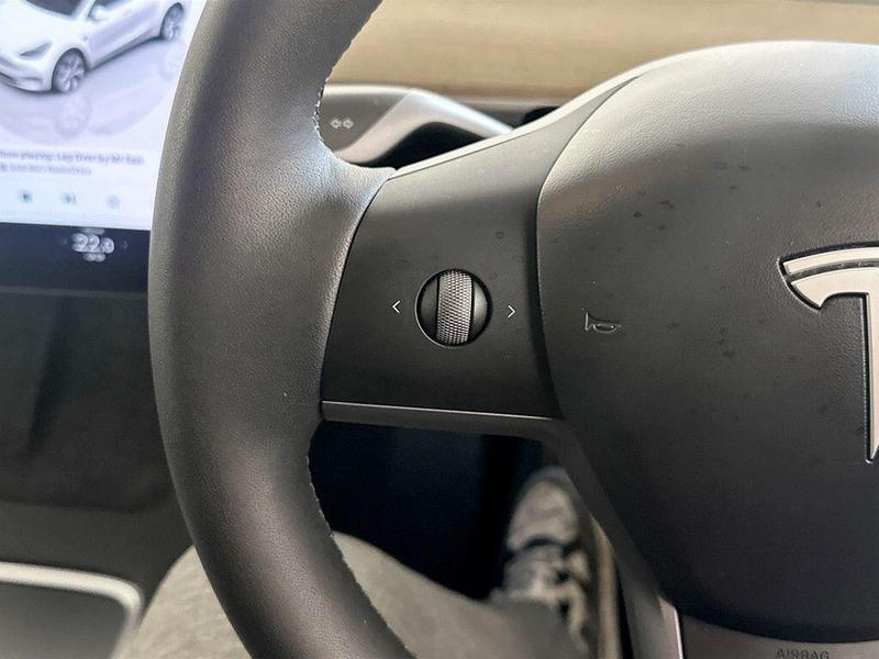 Used Tesla Model Y 2022 for sale - 76382143: Photo 17