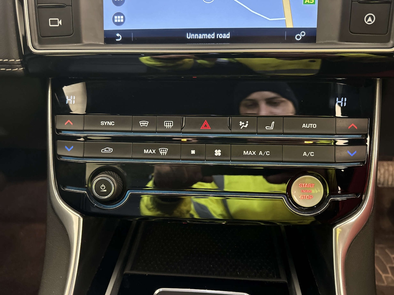 Used Jaguar XE 2018 for sale - 78105705: Photo 24