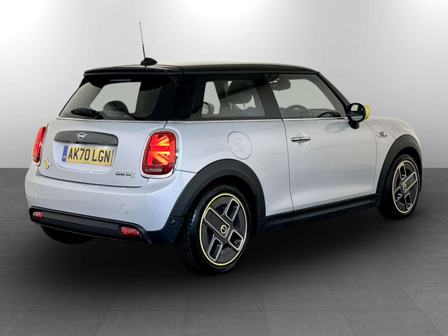 Used MINI Electric Hatch 2020 for sale - 77431902: Photo 9