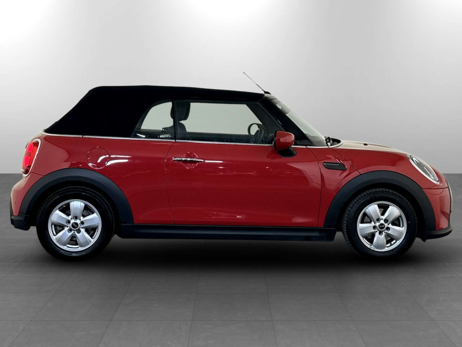 Used MINI Convertible 2021 for sale - 77185522: Photo 11