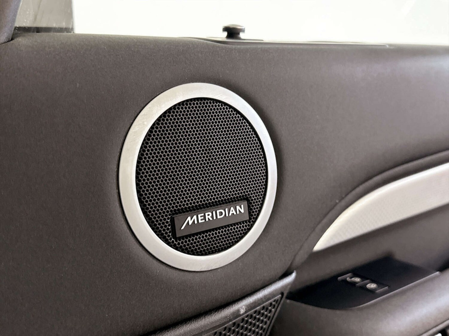 Used Land Rover Discovery 2020 for sale - 77469924: Photo 21