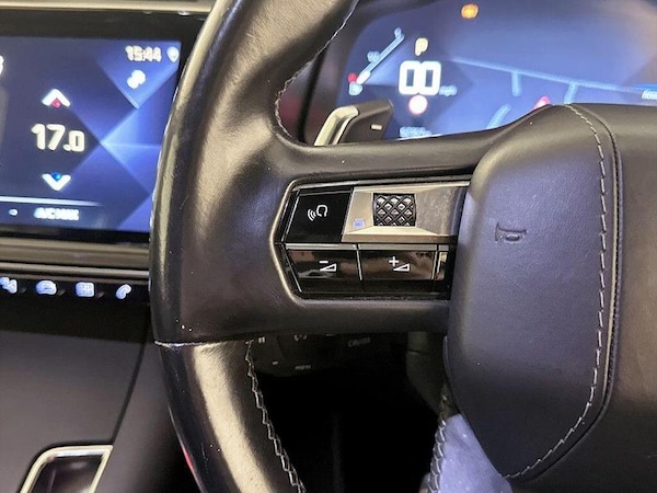 Used DS Automobiles DS 7 Crossback 2019 for sale - 76196497: Photo 17