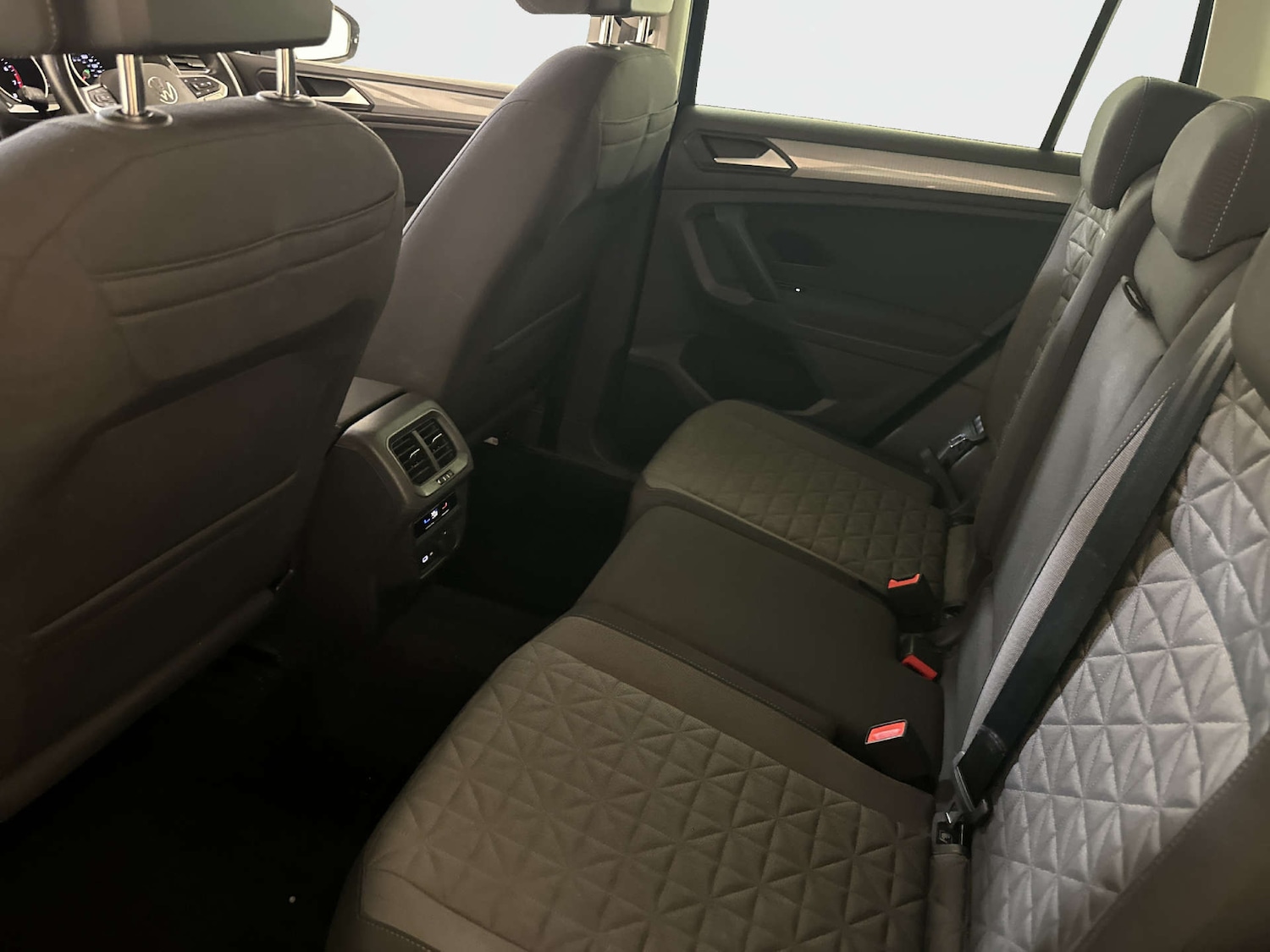 Used Volkswagen Tiguan 2023 for sale - 78182157: Photo 14