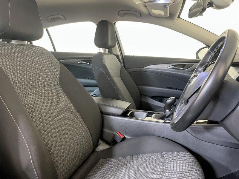 Used Vauxhall Insignia 2017 for sale - 76382337: Photo 13