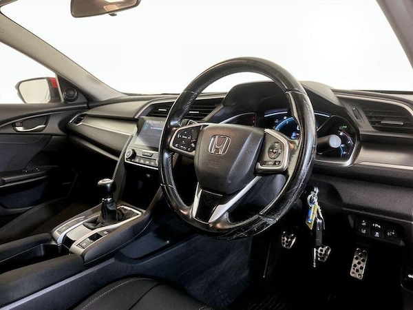 Used Honda Civic 2019 for sale - 76329682: Photo 15