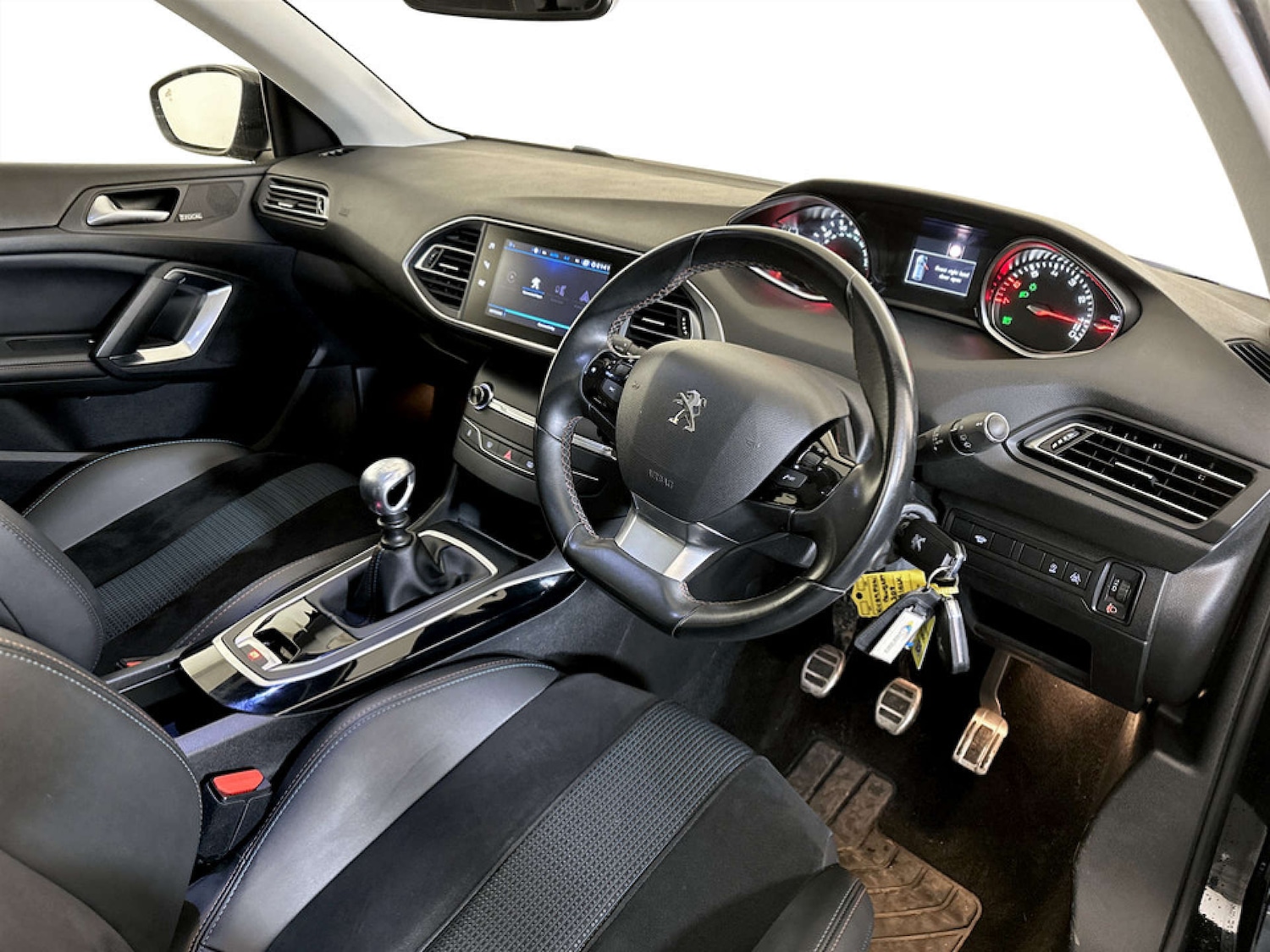 Used Peugeot 308 2019 for sale - 77185671: Photo 16