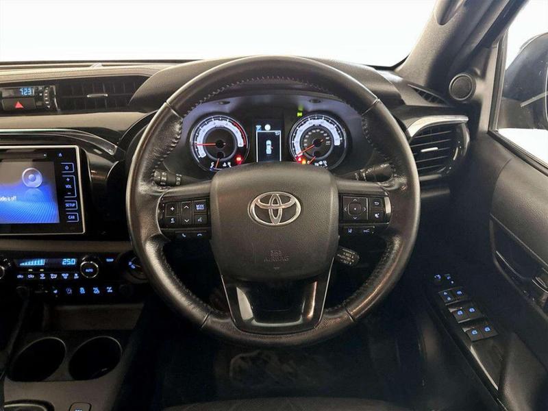 Used Toyota Hilux 2020 for sale - 76850972: Photo 16