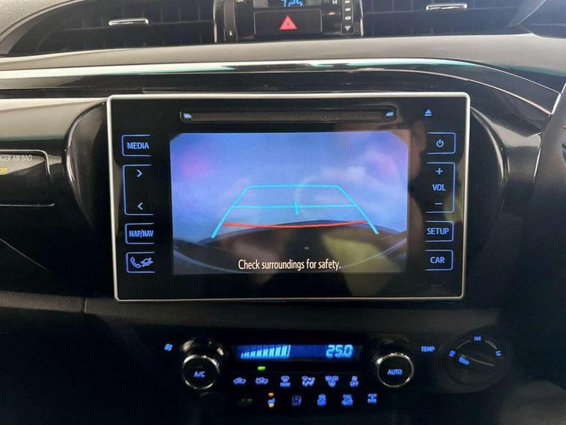 Used Toyota Hilux 2020 for sale - 76850972: Photo 20