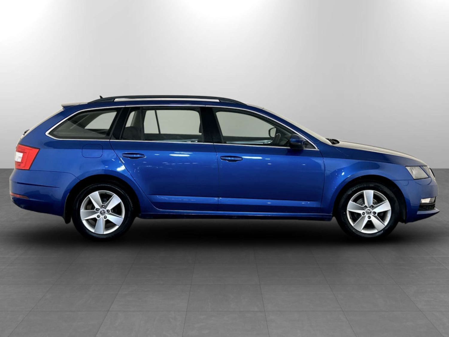 Used Skoda Octavia 2020 for sale - 77185672: Photo 11