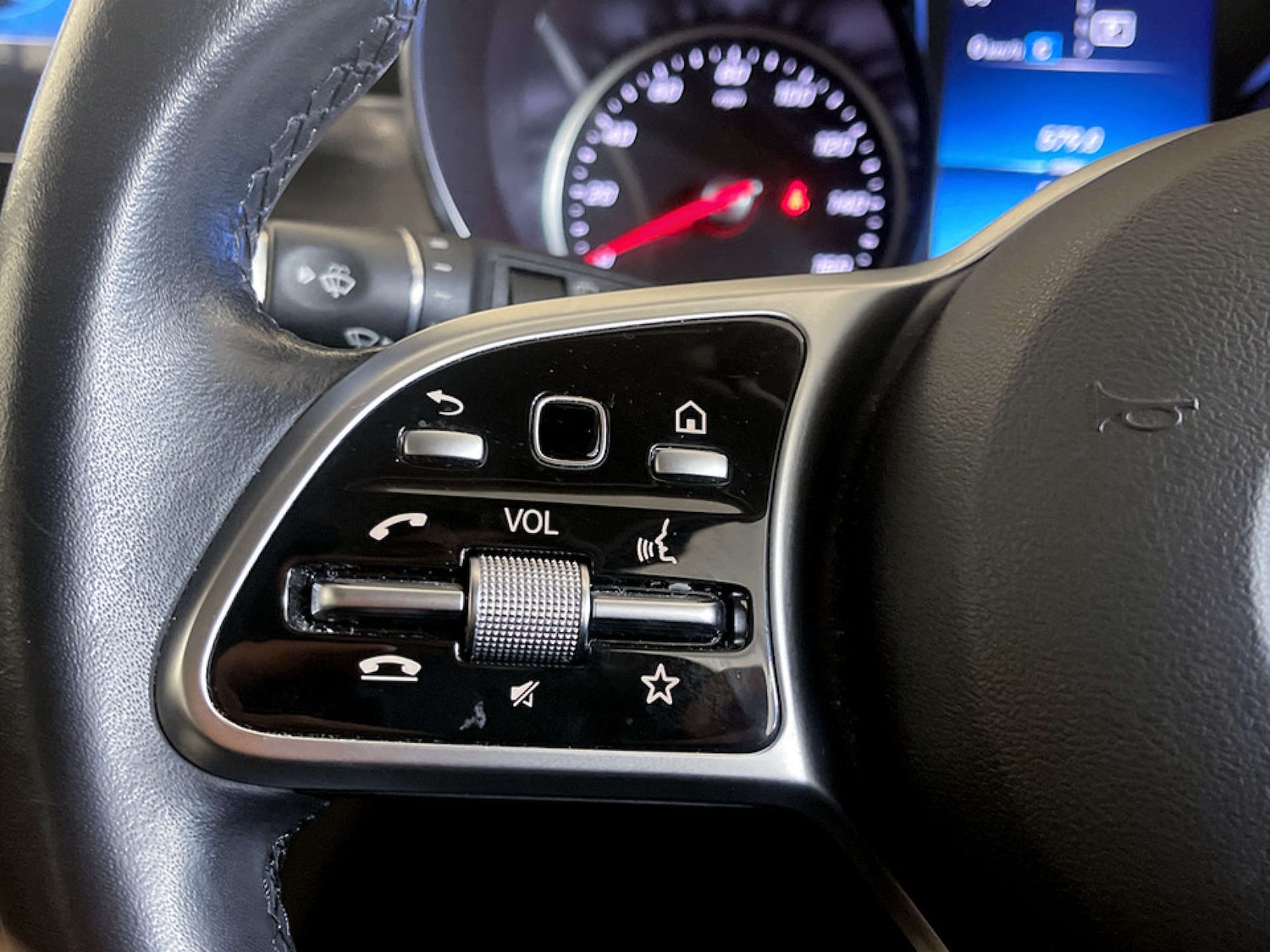 Used Mercedes-Benz C Class 2020 for sale - 77355543: Photo 16