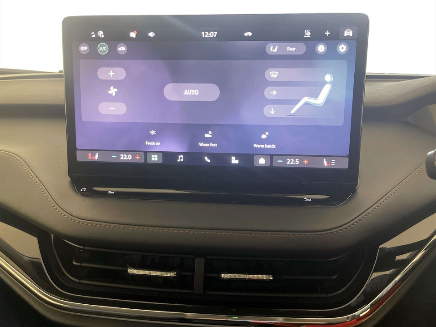 Used Skoda Enyaq 2024 for sale - 77717768: Photo 24