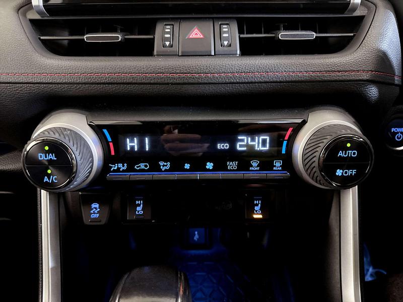 Used Toyota RAV4 2021 for sale - 77100688: Photo 26