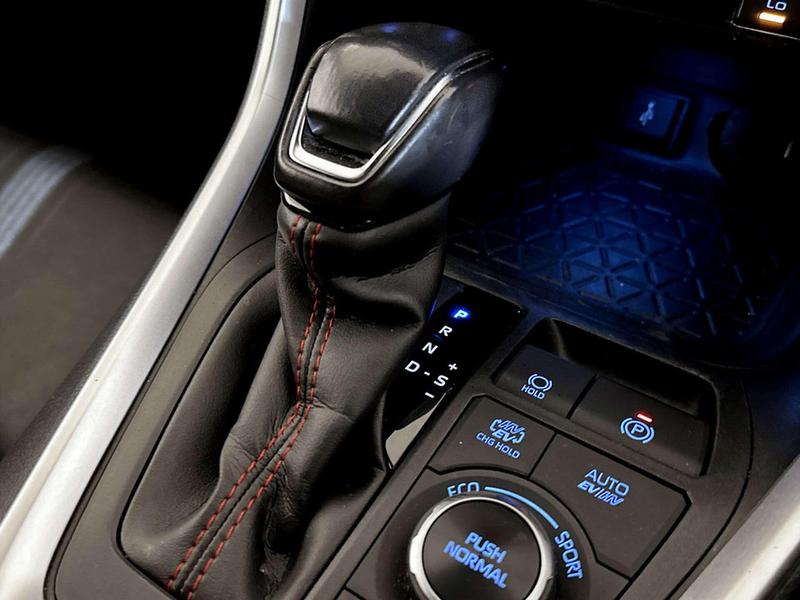 Used Toyota RAV4 2021 for sale - 77100688: Photo 27