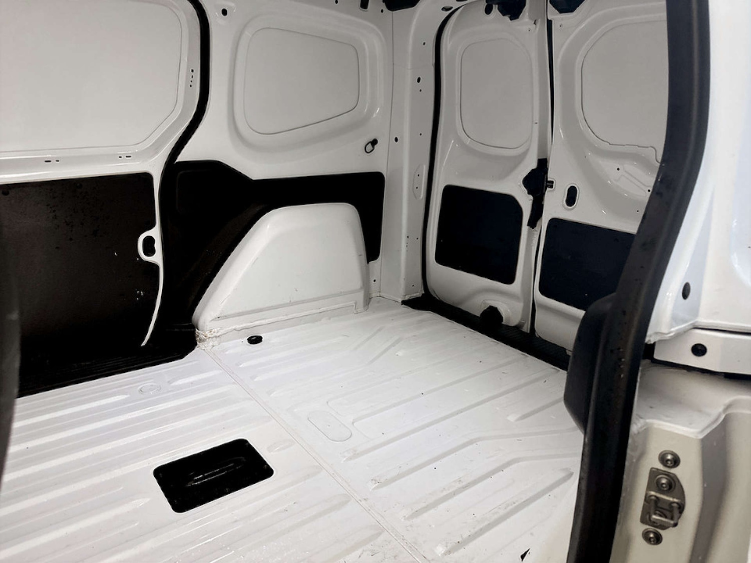 Used Nissan Other 2023 for sale - 77299345: Photo 14