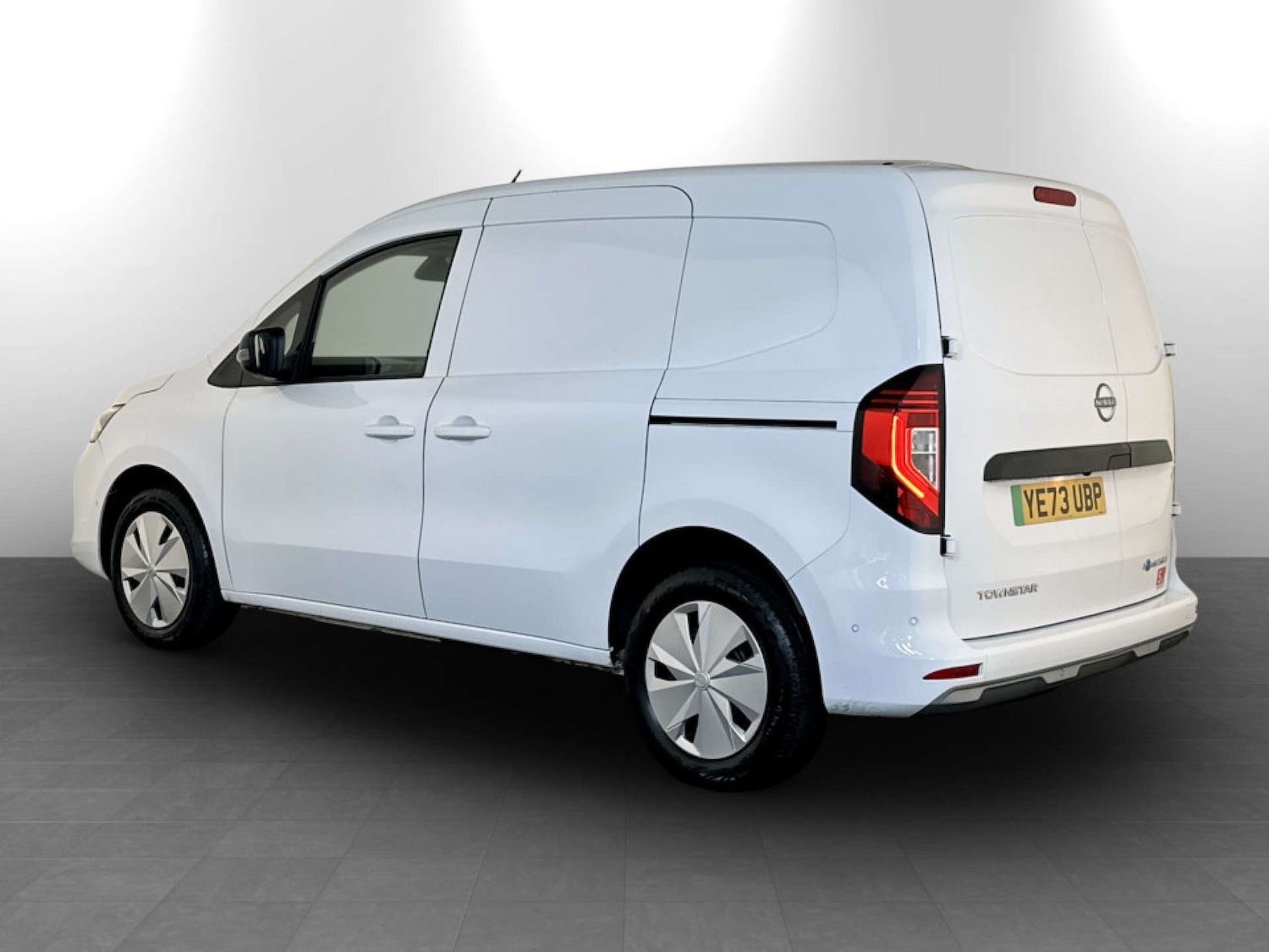 Used Nissan Other 2023 for sale - 77299345: Photo 8