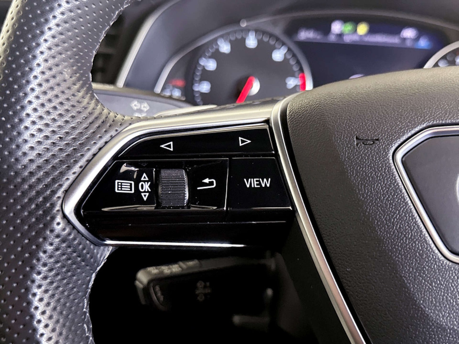 Used Audi A6 Avant 2021 for sale - 77185513: Photo 17