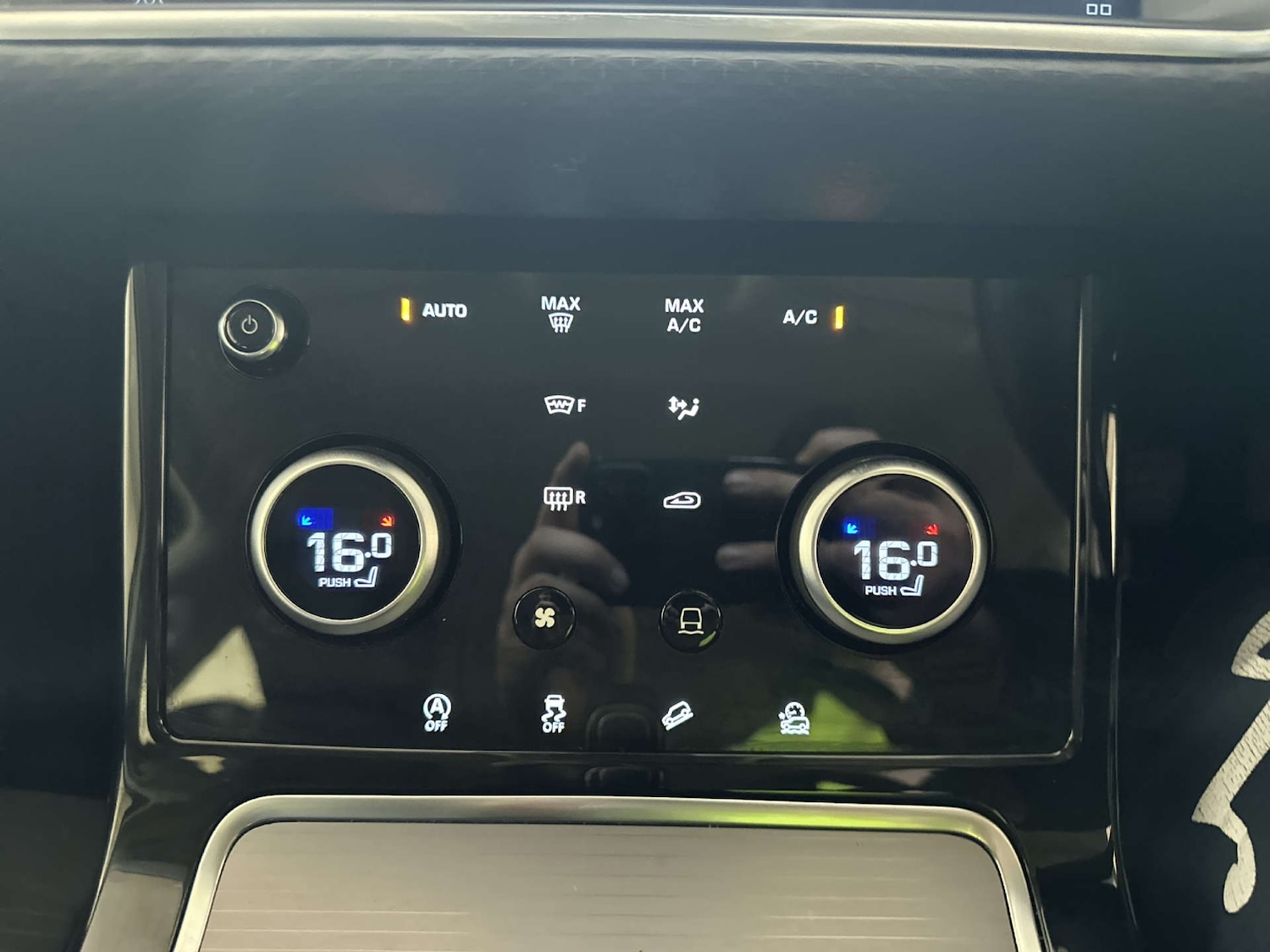 Used Land Rover Range Rover Evoque 2021 for sale - 77945437: Photo 24