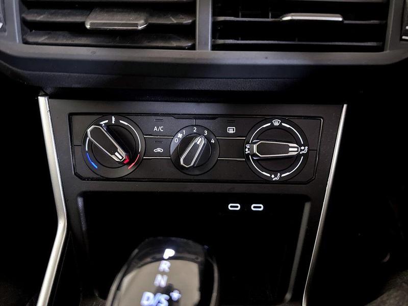 Used Volkswagen Taigo 2023 for sale - 76467639: Photo 25