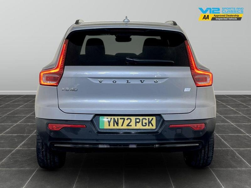 Used Volvo XC40 2022 for sale - 76355602: Photo 9