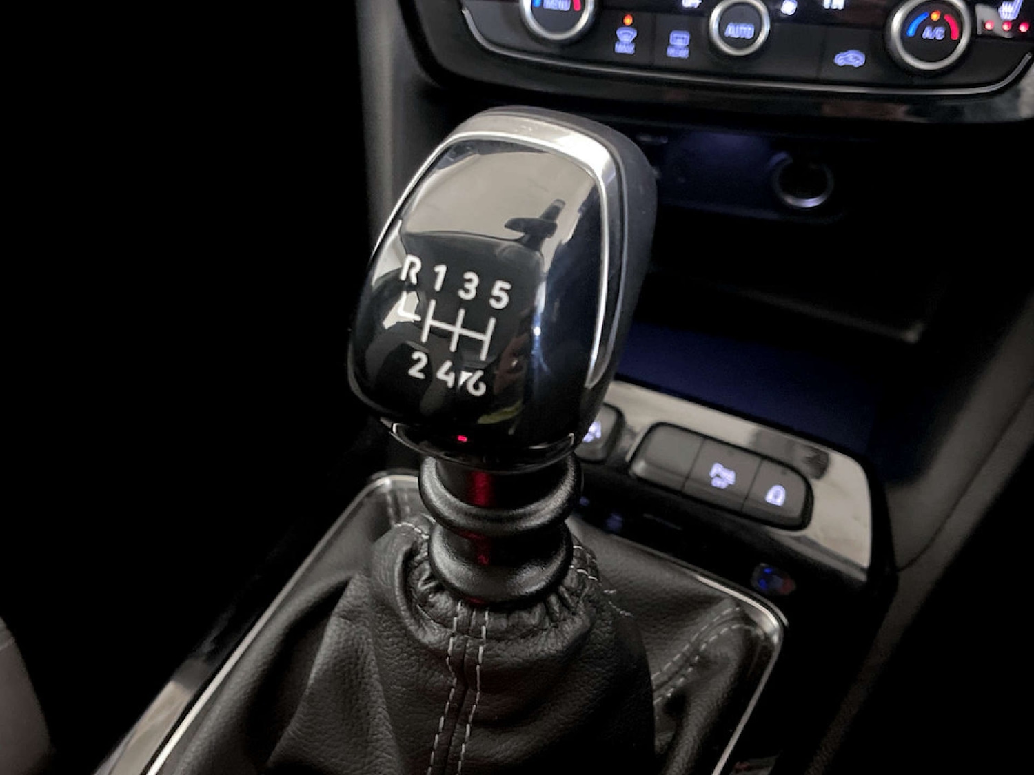 Used Vauxhall Mokka 2021 for sale - 77185653: Photo 25