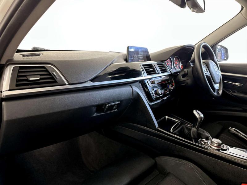 Used BMW 3 Series 2015 for sale - 76895564: Photo 12