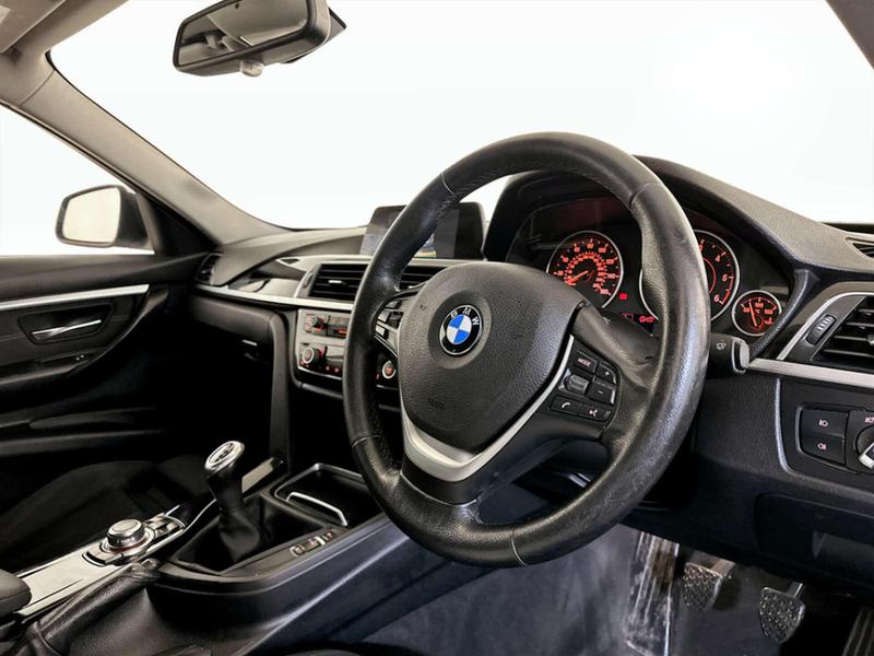 Used BMW 3 Series 2015 for sale - 76895564: Photo 16