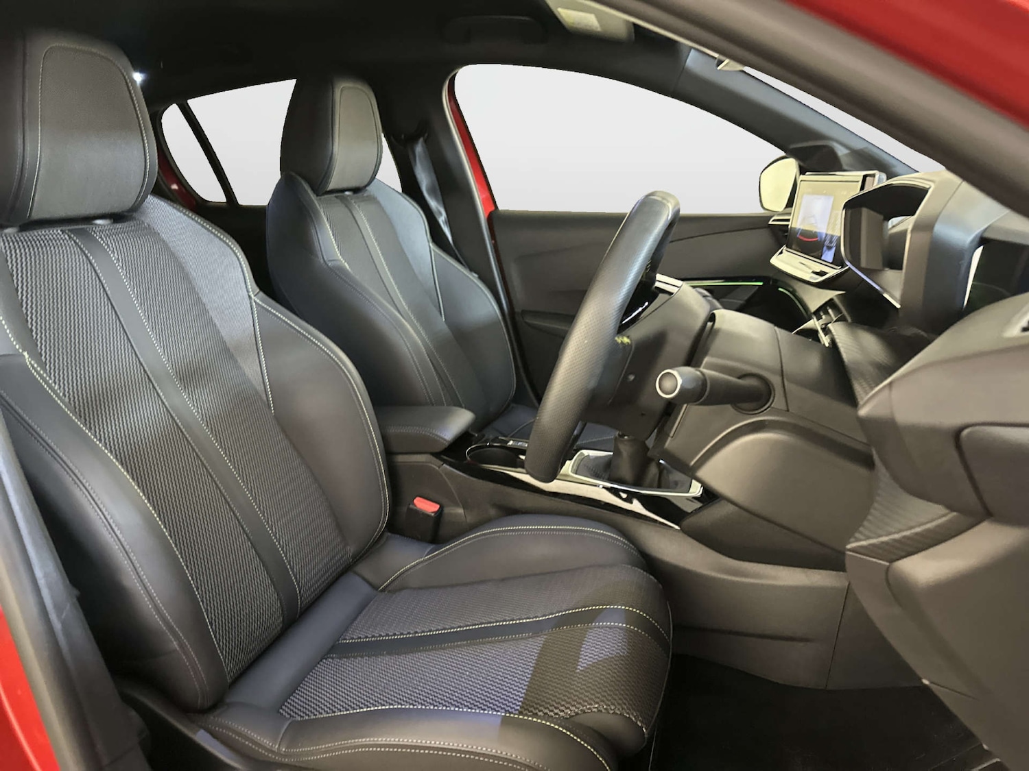 Used Peugeot 208 2024 for sale - 77961726: Photo 13