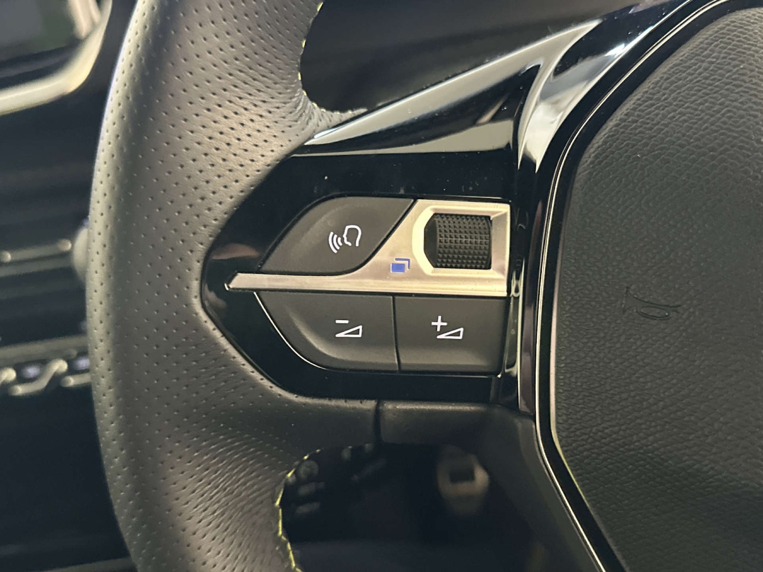 Used Peugeot 208 2024 for sale - 77961726: Photo 17