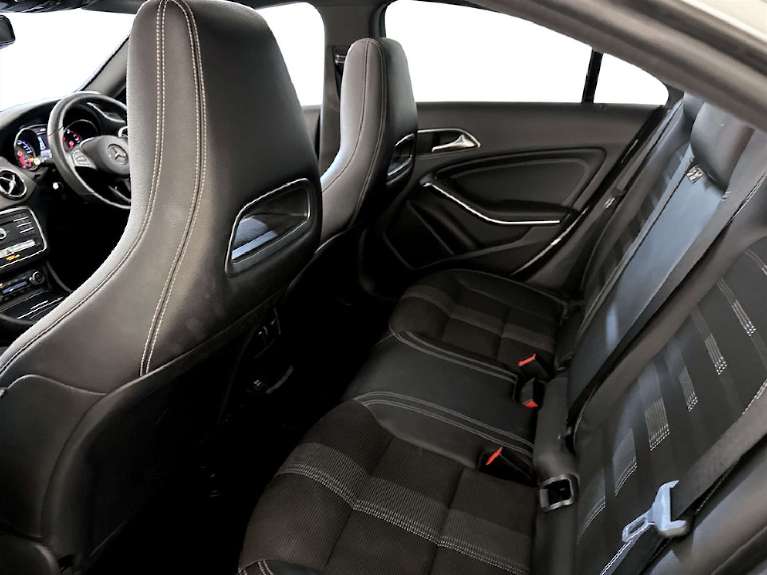 Used Mercedes-Benz CLA 2017 for sale - 77342195: Photo 15