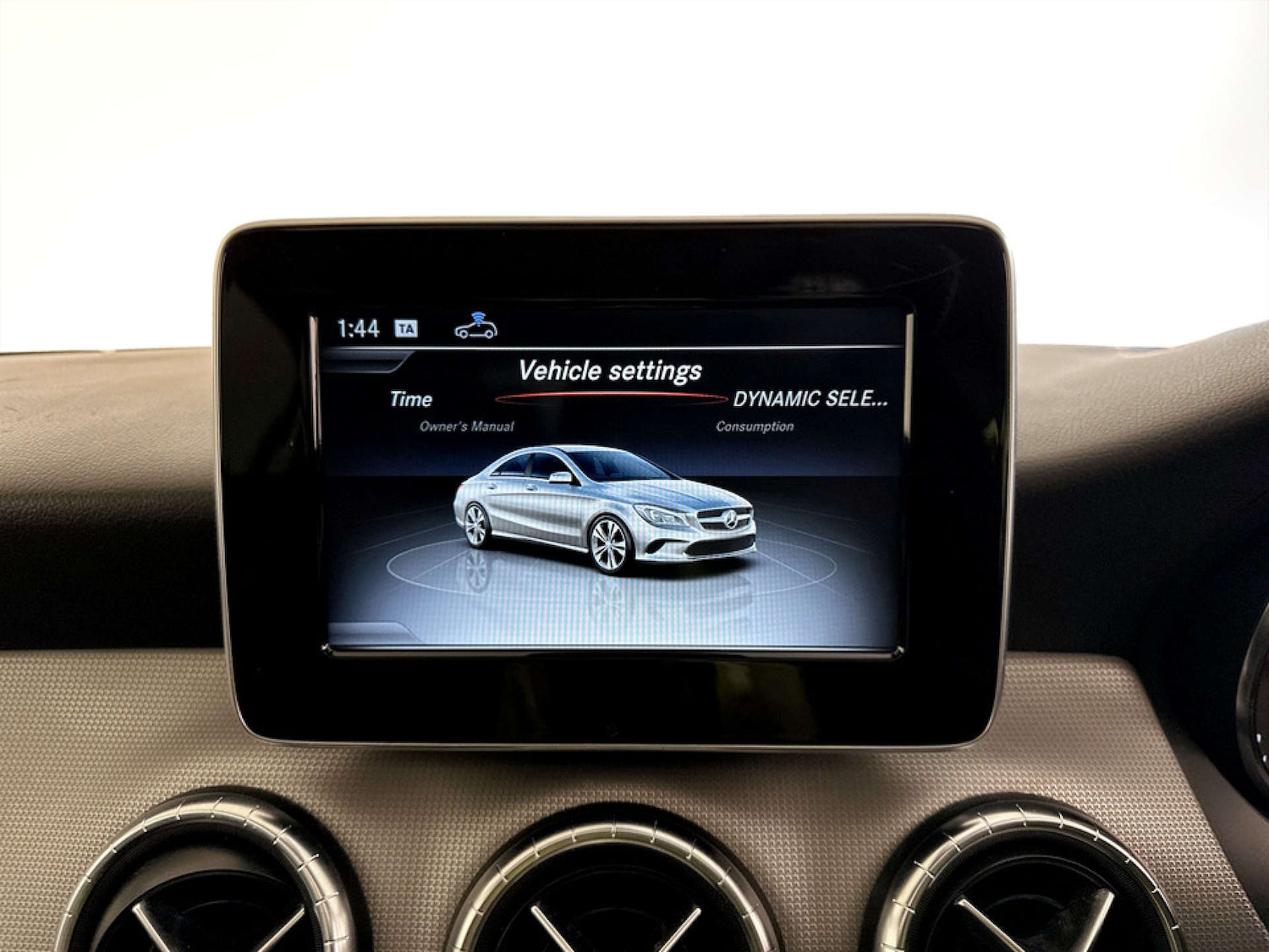 Used Mercedes-Benz CLA 2017 for sale - 77342195: Photo 25