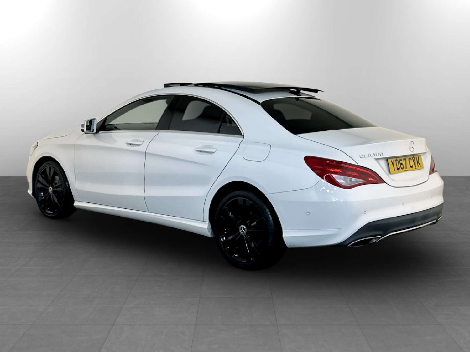 Used Mercedes-Benz CLA 2017 for sale - 77342195: Photo 8