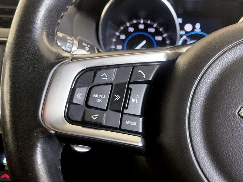 Used Jaguar F-Pace 2018 for sale - 76545274: Photo 17