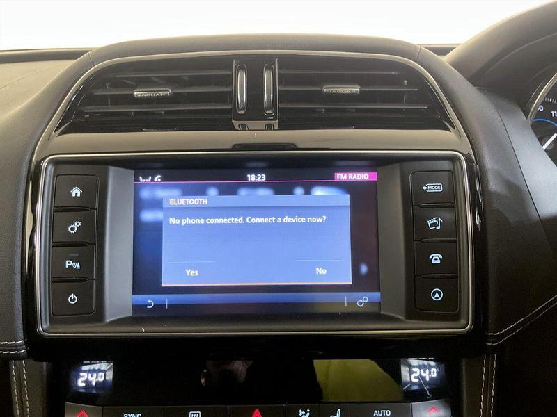 Used Jaguar F-Pace 2018 for sale - 76545274: Photo 22