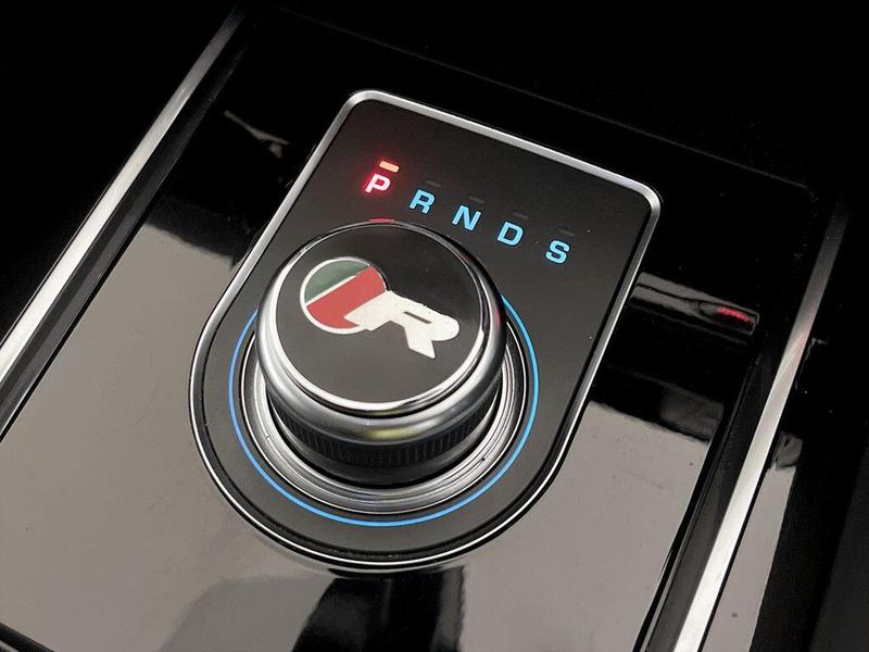 Used Jaguar F-Pace 2018 for sale - 76545274: Photo 27