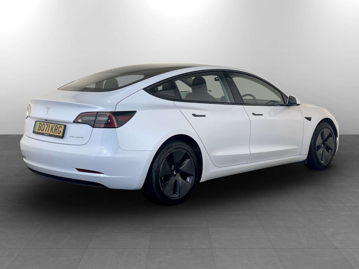 Used Tesla Model 3 2021 for sale - 77283178: Photo 10