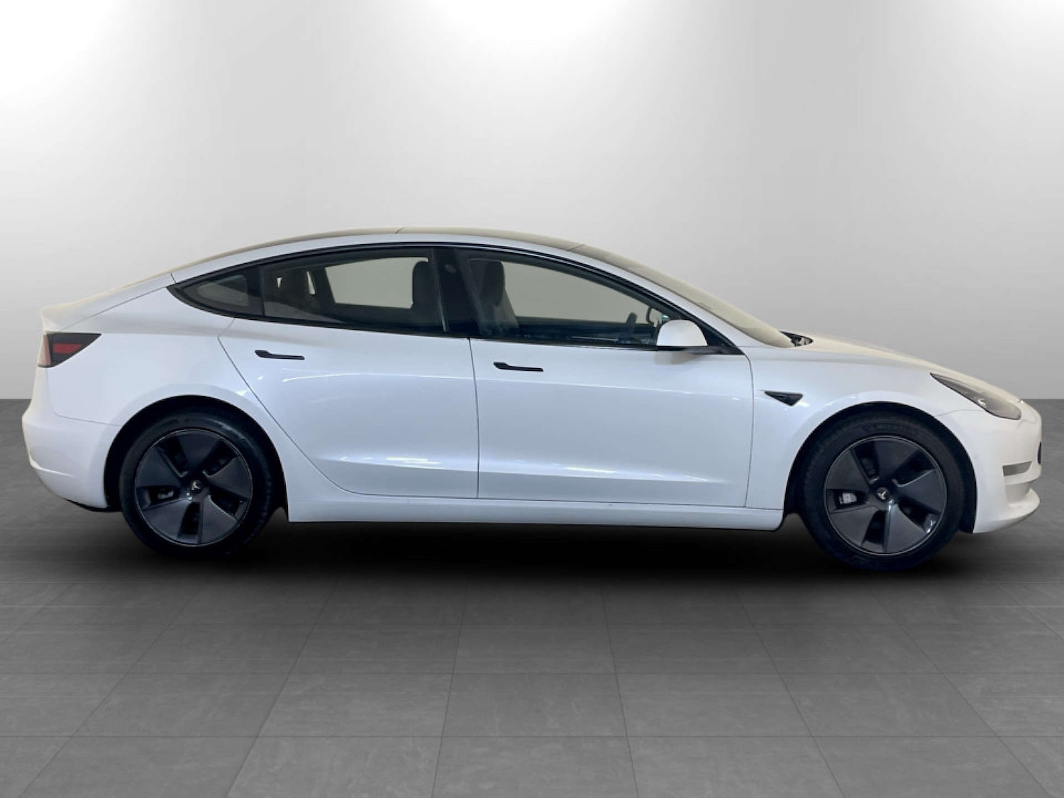 Used Tesla Model 3 2021 for sale - 77283178: Photo 11
