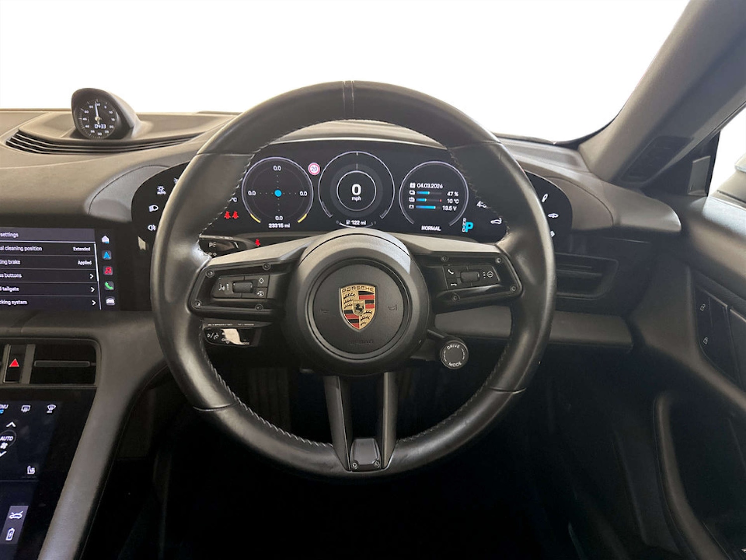 Used Porsche Taycan 2021 for sale - 77749119: Photo 16