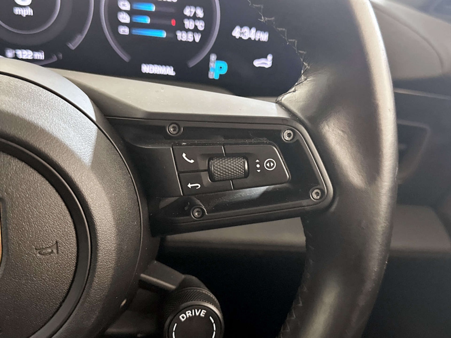 Used Porsche Taycan 2021 for sale - 77749119: Photo 19