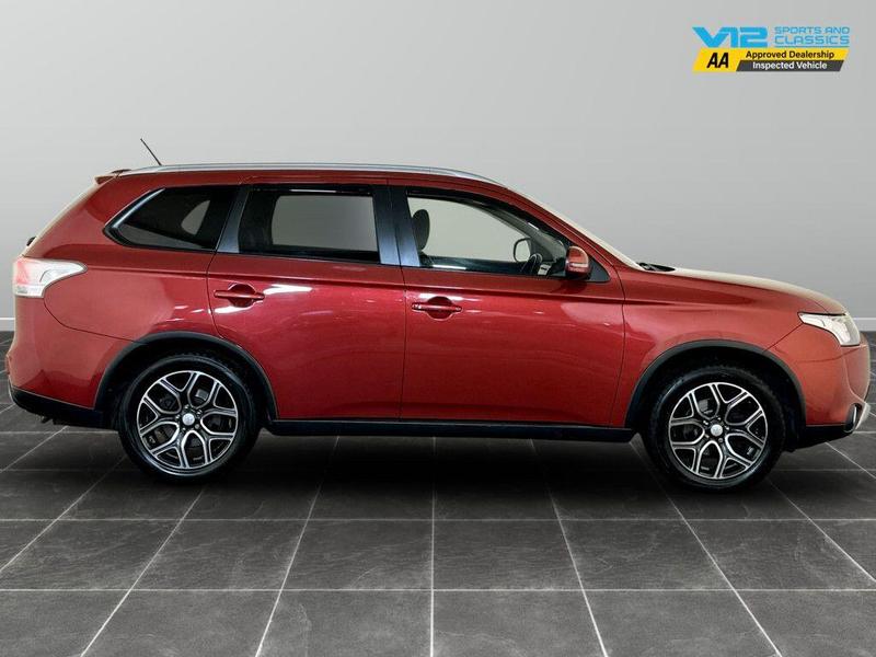 Used Mitsubishi Outlander 2015 for sale - 76449302: Photo 11