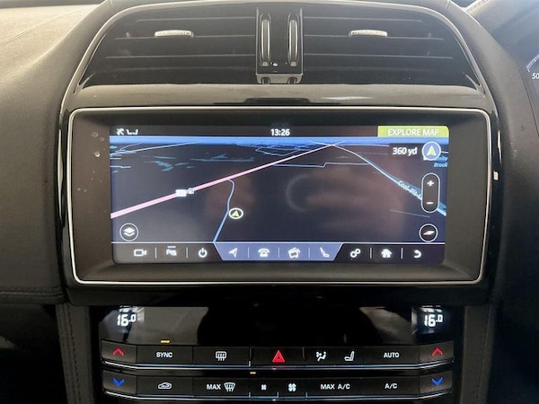 Used Jaguar F-Pace 2019 for sale - 76209309: Photo 21