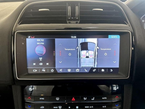Used Jaguar F-Pace 2019 for sale - 76209309: Photo 22