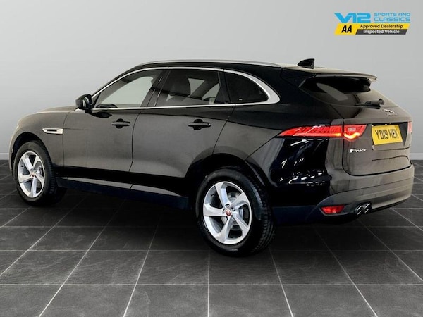 Used Jaguar F-Pace 2019 for sale - 76209309: Photo 8